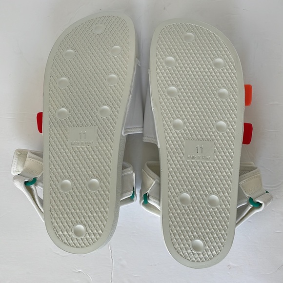 Adidas Originals Adilette Strap Sandals 4.0 (GZ8828) - Picture 3 of 4